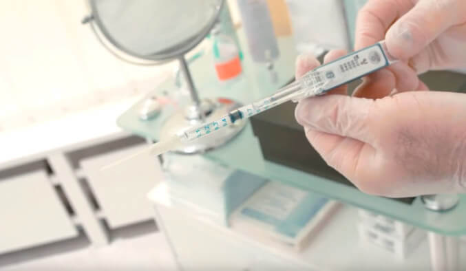 Video Thumb - Botox Krähenfüße